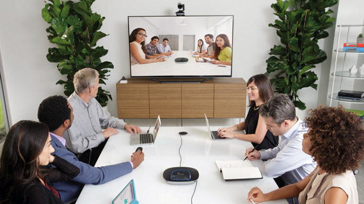 Báo giá thuê thiết bị họp trực tuyến gồm camera micro và màn hình