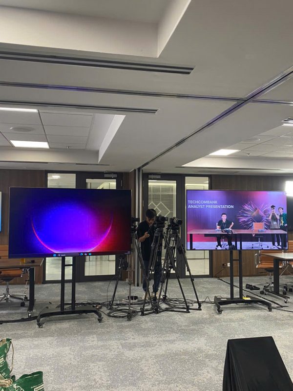 Thuê tivi 75 inch tại Hà Nội – màn hình 4K cho sự kiện