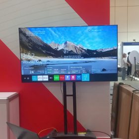 TV gian hàng sử dụng trong booth triển lãm hội chợ