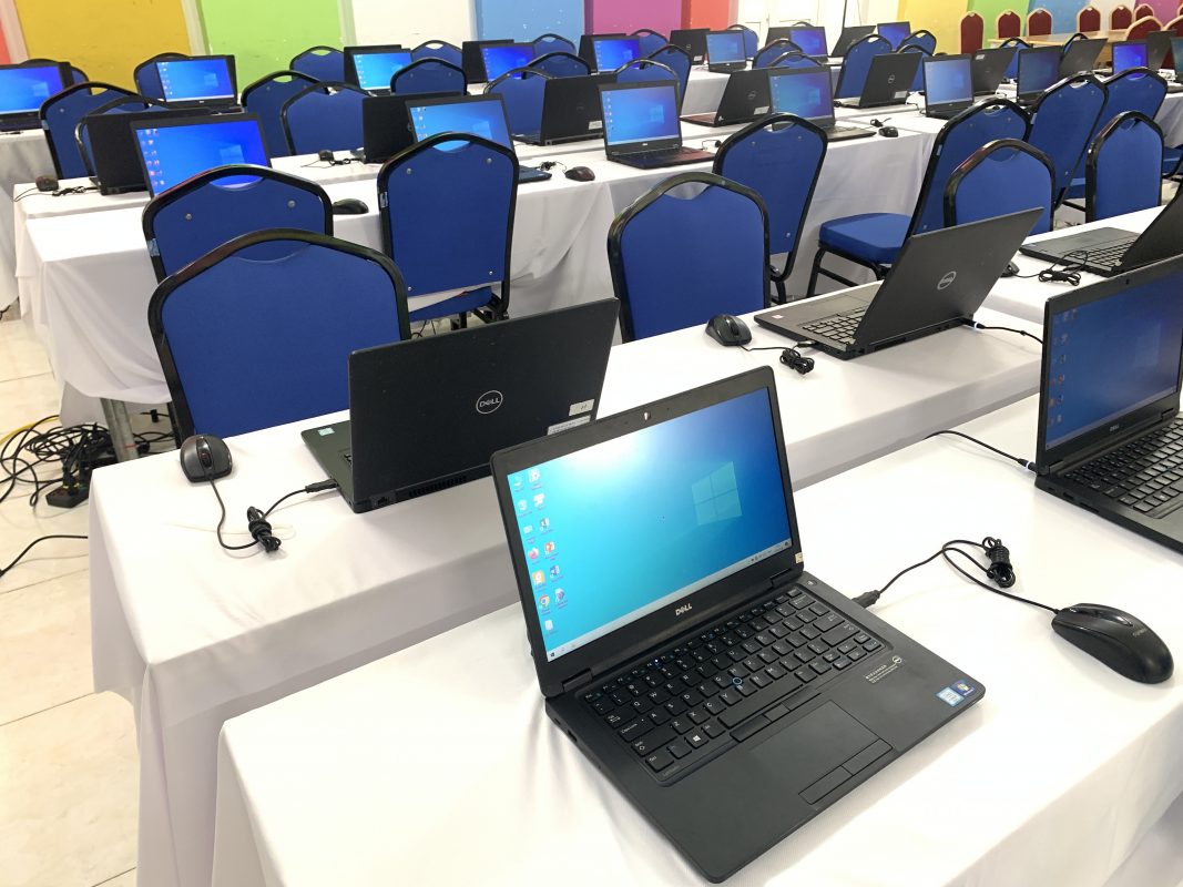Dịch vụ cho thuê laptop thi cử