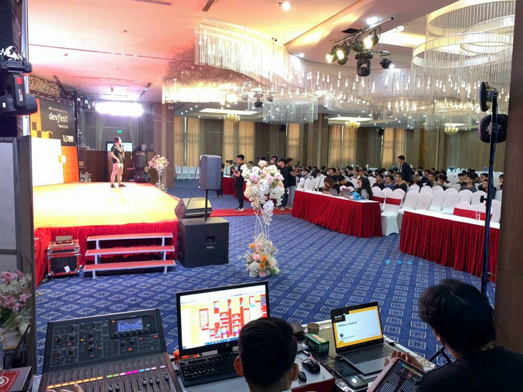 Hệ thống WiFi cho 100 người sử dụng trong hội thảo doanh nghiệp