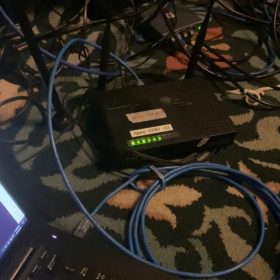 Thiết bị WiFi kết hợp internet cho sự kiện đông người
